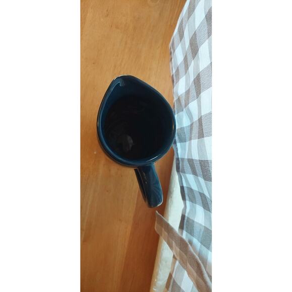 Rae Dunn GAME DAY Large Artisan by Magenta Ceramic Pitcher NEW - Picture 3 of 5